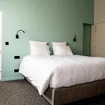 Hotel De La Poste