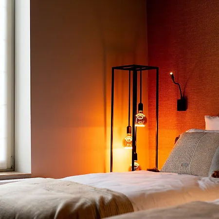 De La Poste Отель