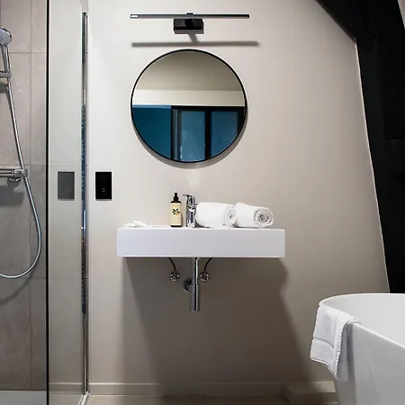 De La Poste Отель